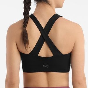 Arc’teryx Soria longline bra, size 6, black